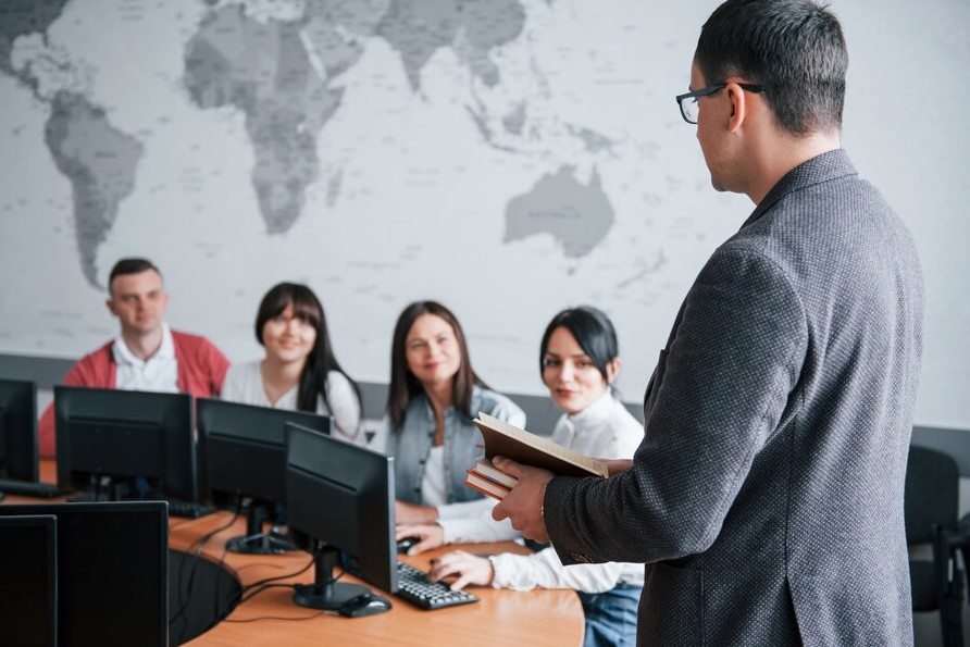 Breaking Myths About Legal Jobs: Not Just for Toppers Anymore