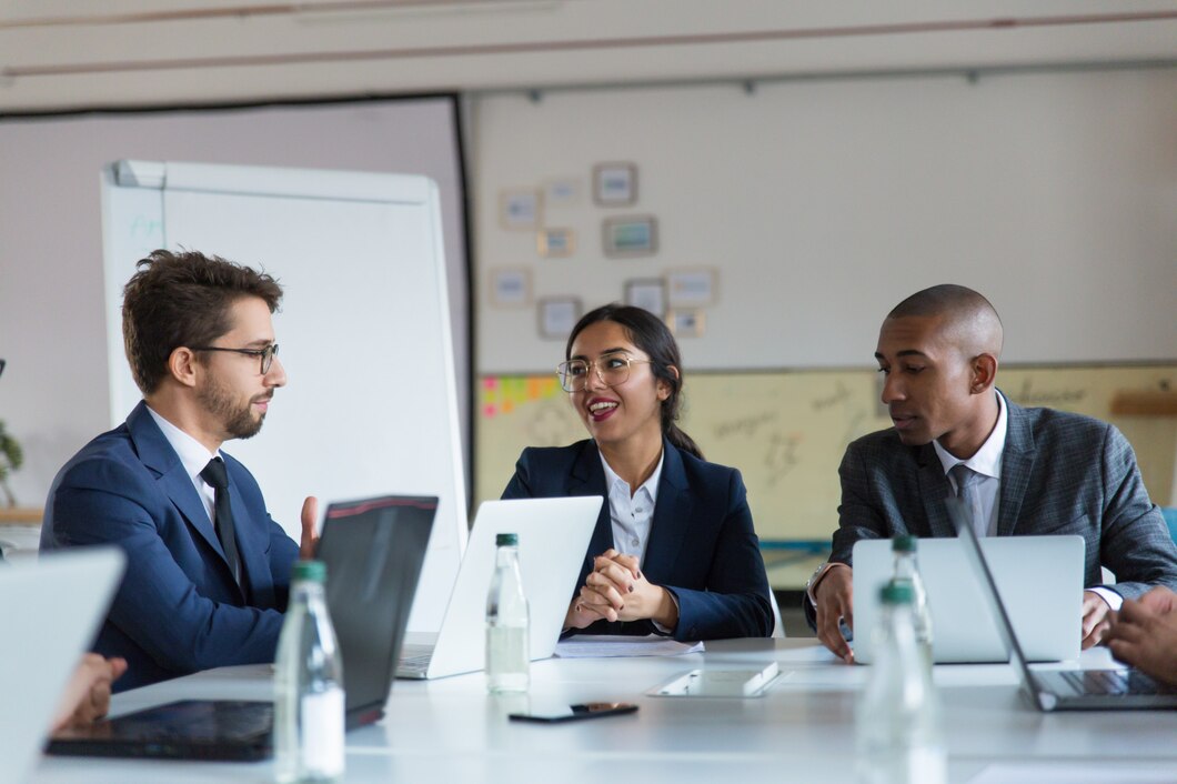 Careers in Corporate Law vs Litigation: Which Path to Choose?